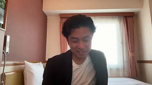 Snapshot of masato1115aa chatting on May 11, 7:03 am masato1115aa online show from May 11, 7:03 am