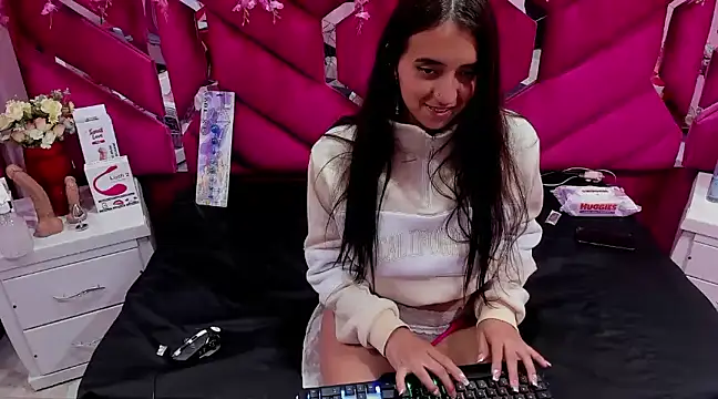  SalomeParra1 online show from March 16, 6:42 am