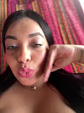 Snapshot of _SARA_69 chatting on February 21, 12:17 pm SARA 69 online show from February 21, 12:17 pm