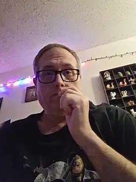 Smallone327 online show from October 18, 6:16 am