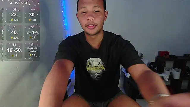 Snapshot of Gooss_cum chatting on October 25, 3:14 am Gooss cum online show from October 25, 3:14 am