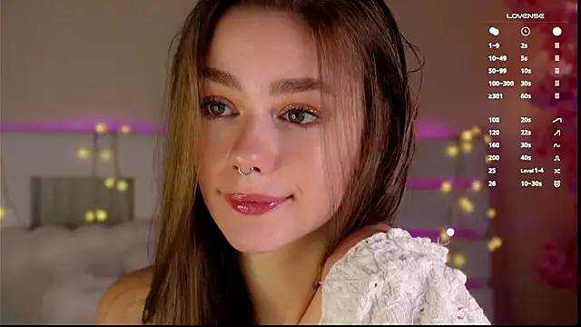 EmilaMills online show from March 8, 7:12 am