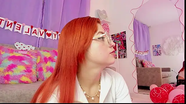 Snapshot of MelaniJhonson chatting on February 14, 7:16 am MelaniJhonson online show from February 14, 7:16 am