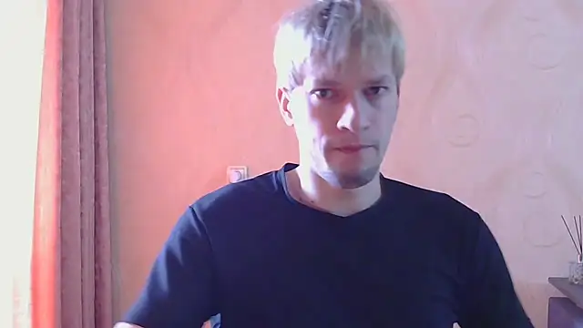 Snapshot of frama666 chatting on April 17, 11:46 am frama666 online show from April 17, 11:46 am
