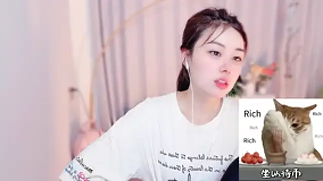 CC-777888 online show from July 18, 1:26 pm