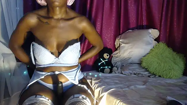 xxTatiannaxx online show from March 5, 2:14 am