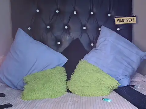 xxTatiannaxx online show from March 13, 1:23 am