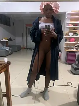 xxTatiannaxx online show from June 6, 12:38 am