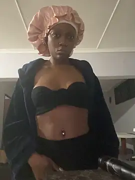 xxTatiannaxx online show from June 6, 11:42 pm