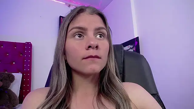 ValeAmayaa online show from March 21, 10:17 pm