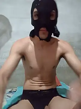 magrinhogostoso696 online show from July 10, 11:46 am