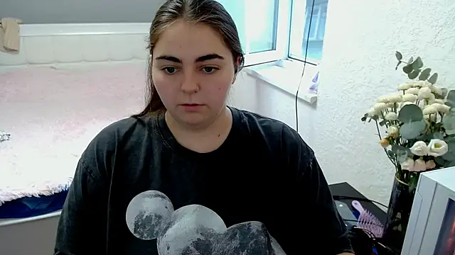 kitsune 8 online show from July 28, 8:54 am