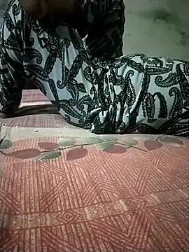 sharnjit299 online show from October 16, 4:52 pm