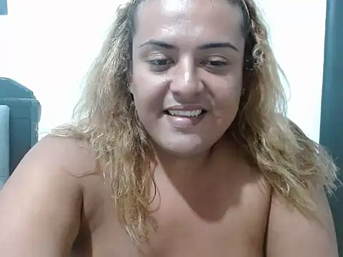 pamelareynadelsur online show from February 26, 11:37 pm