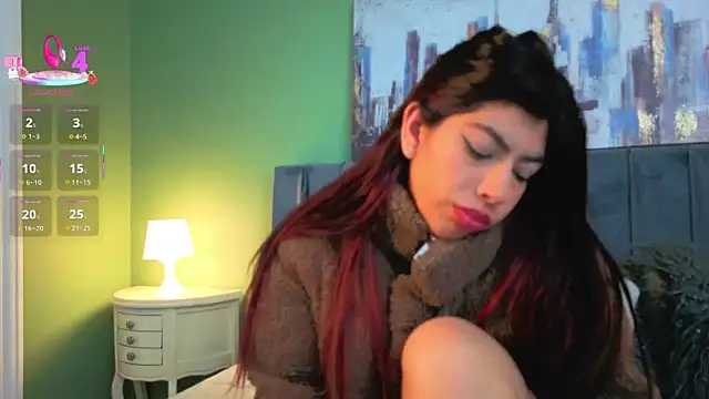 Cassie bloom online show from March 21, 8:19 am