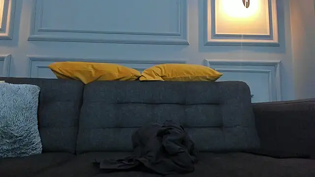 BridgitteBia online show from March 3, 11:24 pm