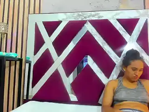 ElizaAndQuisha online show from October 31, 1:12 pm