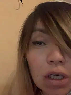Snapshot of Ella_Pearlie chatting on February 27, 11:48 pm Ella Pearlie online show from February 27, 11:48 pm