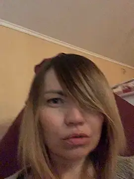 Snapshot of Ella_Pearlie chatting on February 28, 2:53 am Ella Pearlie online show from February 28, 2:53 am