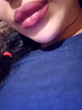 Sexlove1xo online show from December 14, 3:17 pm