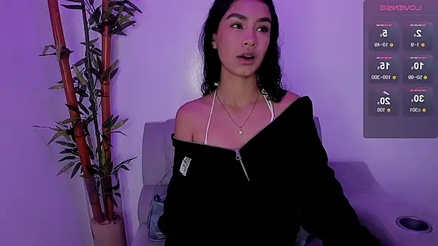 Anniie  Evans online show from March 4, 1:59 pm