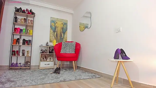 Camillevegas online show from November 11, 10:54 pm