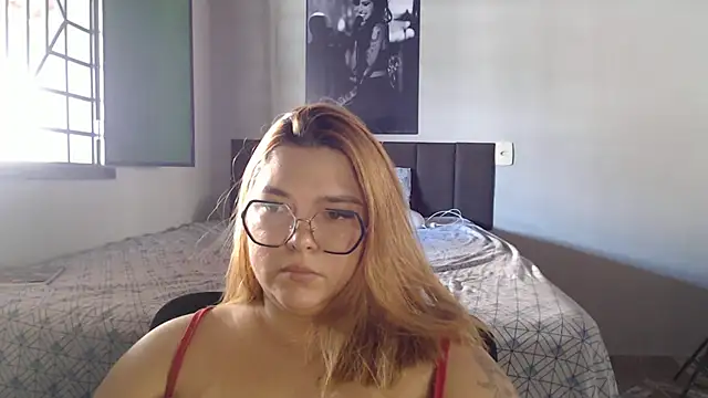 GoddessChaar online show from March 5, 5:09 pm