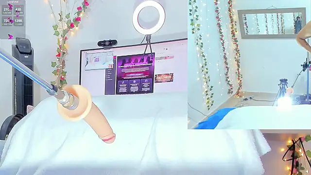 Snapshot of Genesis_Love__ chatting on November 4, 9:41 am Genesis Love   online show from November 4, 9:41 am