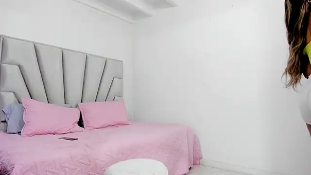 Couple fantasies69 online show from November 22, 2:27 pm