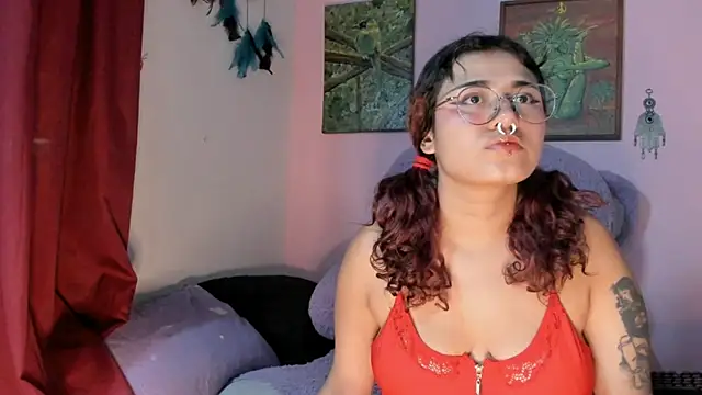 Maddy Jhonsson online show from July 9, 2:15 am