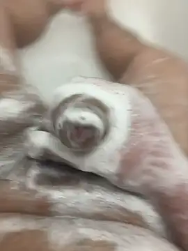 Snapshot of Literally18BigCock chatting on March 3, 5:07 pm Literally18BigCock online show from March 3, 5:07 pm