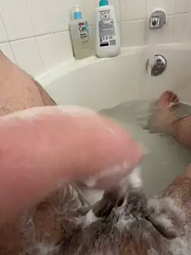 Snapshot of Literally18BigCock chatting on March 31, 6:30 pm Literally18BigCock online show from March 31, 6:30 pm