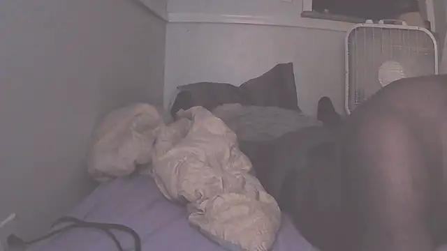 Snapshot of Fuckmehardandcloudy chatting on February 21, 5:52 am Fuckmehardandcloudy online show from February 21, 5:52 am