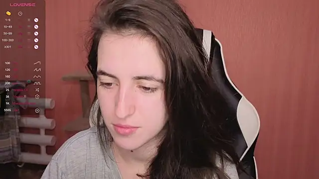 reaiss online show from October 3, 3:14 am