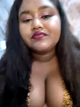 Snapshot of horny_diana chatting on March 31, 5:24 pm horny diana online show from March 31, 5:24 pm