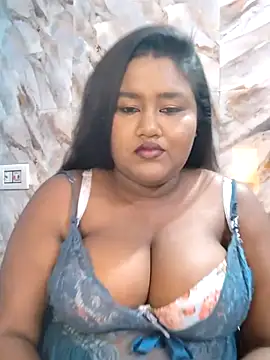 Snapshot of horny_diana chatting on April 12, 5:07 pm horny diana online show from April 12, 5:07 pm