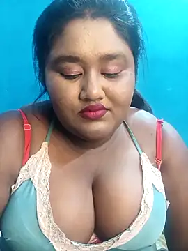 Snapshot of horny_diana chatting on April 25, 6:05 pm horny diana online show from April 25, 6:05 pm