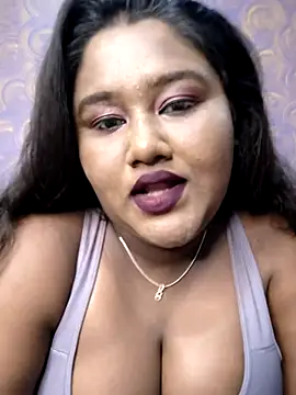 Snapshot of horny_diana chatting on May 15, 5:09 pm horny diana online show from May 15, 5:09 pm