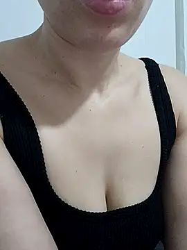 BUSE8821 online show from October 21, 9:04 pm