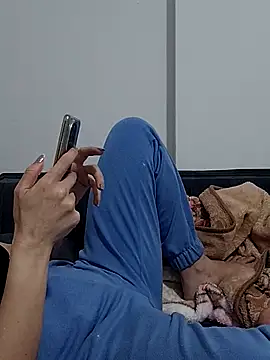 BUSE8821 online show from October 30, 8:53 pm