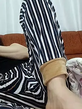 Snapshot of BUSE8821 chatting on February 10, 4:16 am BUSE8821 online show from February 10, 4:16 am