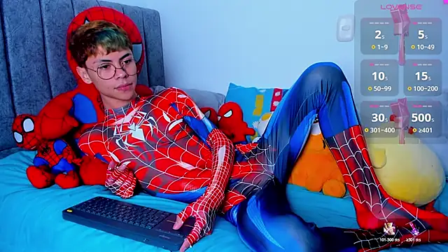 callum 77 online show from February 3, 6:40 am