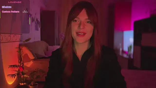 CherryRed Girl online show from March 26, 10:48 pm