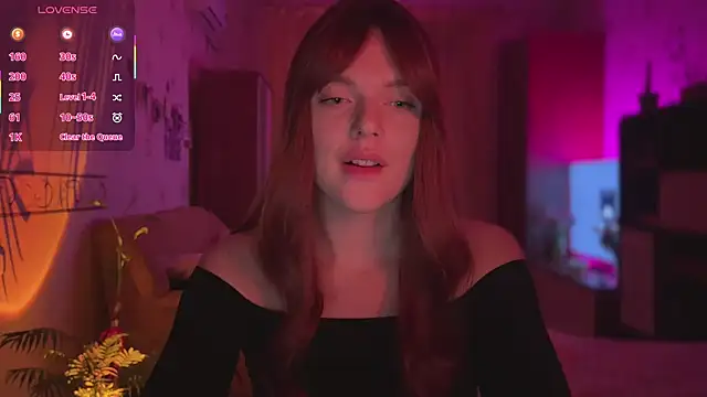 CherryRed Girl online show from May 12, 11:13 pm