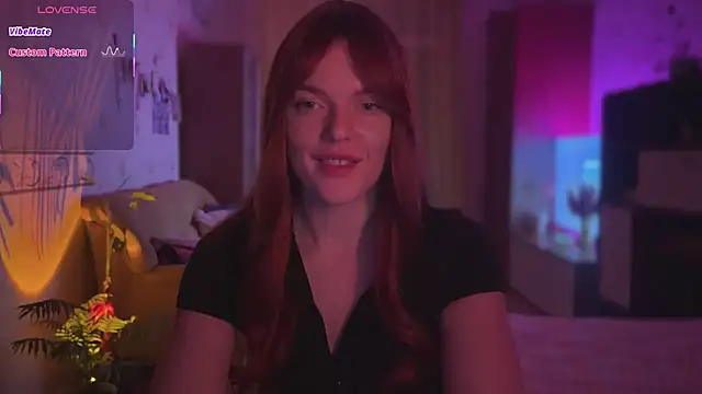 CherryRed Girl online show from May 21, 10:39 pm