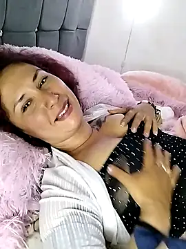 Megan-01- online show from March 13, 4:27 am