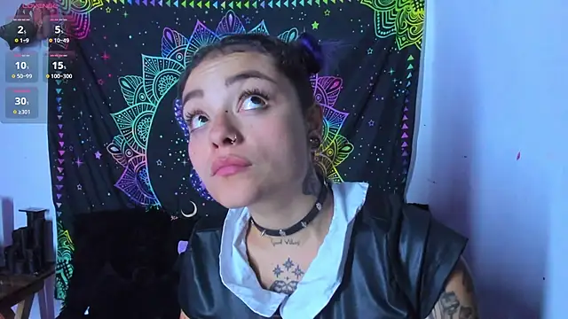 Snapshot of ChloeAllennn chatting on March 3, 3:19 am ChloeAllennn online show from March 3, 3:19 am
