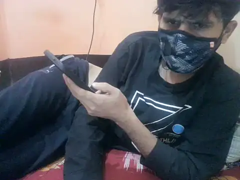 Snapshot of rahulkajuuu0909 chatting on November 17, 7:08 pm rahulkajuuu0909 online show from November 17, 7:08 pm