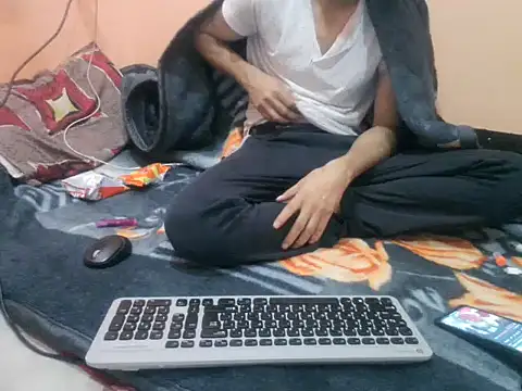 Snapshot of rahulkajuuu0909 chatting on November 24, 5:56 pm rahulkajuuu0909 online show from November 24, 5:56 pm