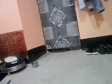 Snapshot of rahulkajuuu0909 chatting on November 25, 6:08 pm rahulkajuuu0909 online show from November 25, 6:08 pm